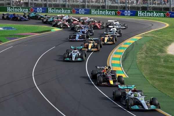 FIA опубликовала правила борьбы пилотов на трассе