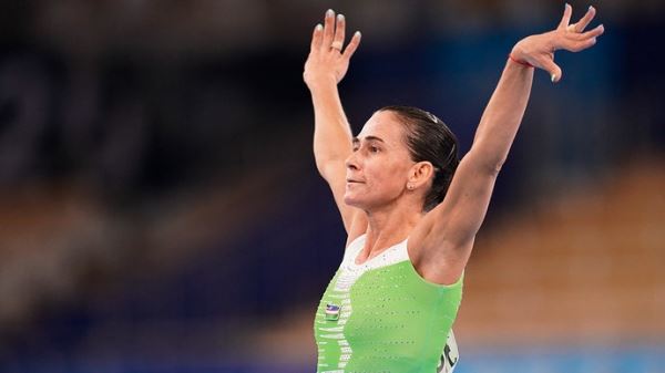 Уникальная гимнастка побеждает на Кубке мира в 46 лет. Оксана просто отменила старение!