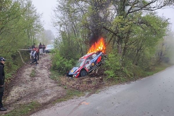 Сольберг попал в серьезную аварию в Хорватии, его машина сгорела